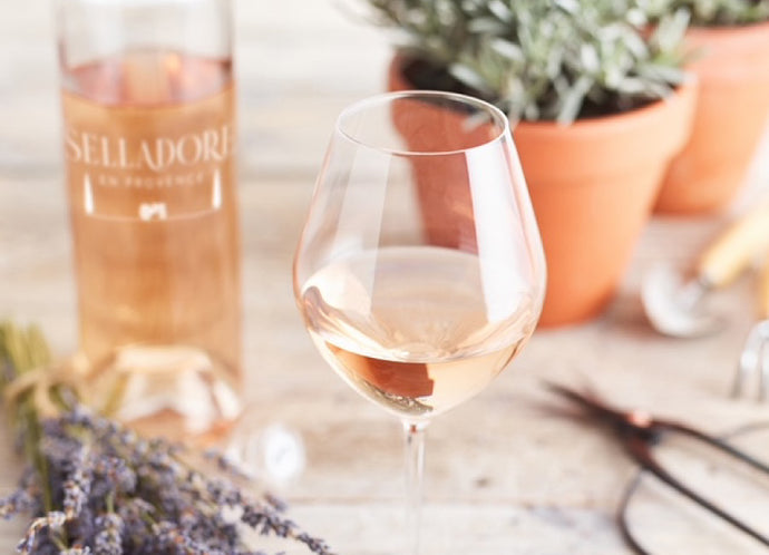 Exploring the William Chase Rosé Wines, including Selladore En Provence and the 2018 William Chase En Provence Jolie